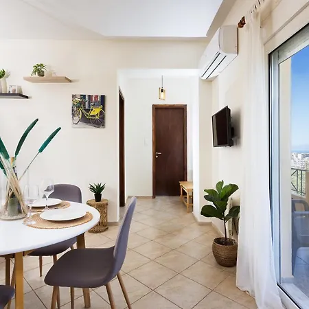 Kds Overlooking Chania Apartman *