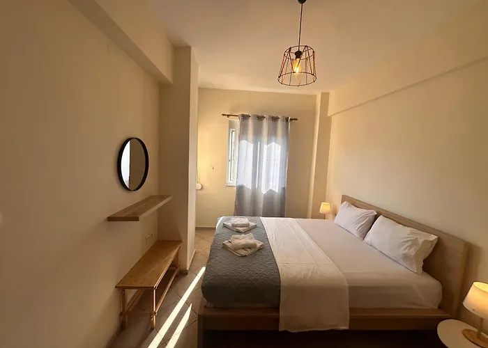 Kds Overlooking Chania Apartment